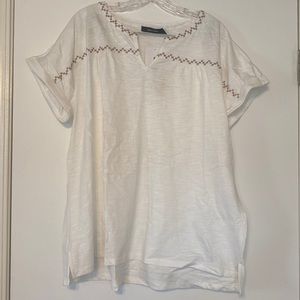 Embroidered White Shirt - XL